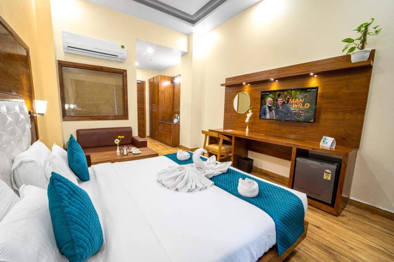 Hotel Divine Lakshmi Ganga Rishīkesh Dış mekan fotoğraf