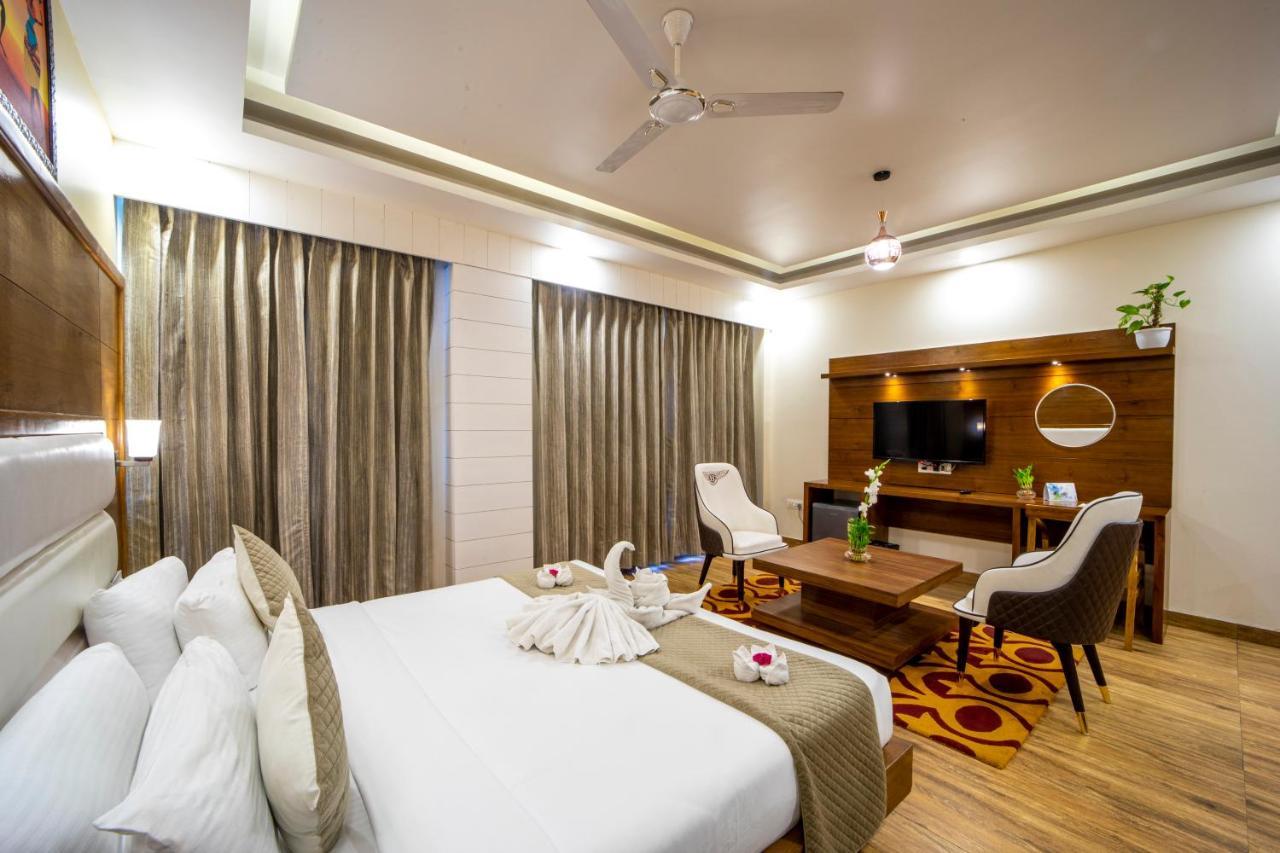 Hotel Divine Lakshmi Ganga Rishīkesh Dış mekan fotoğraf