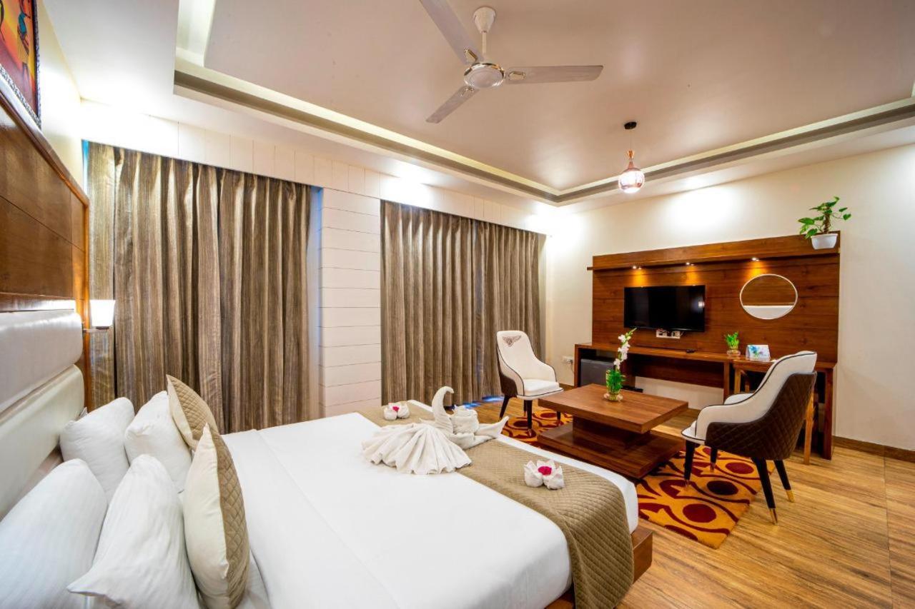 Hotel Divine Lakshmi Ganga Rishīkesh Dış mekan fotoğraf